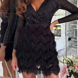Luna | Robe mini en sequins avec décolleté en V