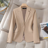 Clémence | Blazer slim fit pour femme d’affaires moderne