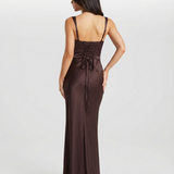 Chloé | Nuisette longue en satin à décolleté carré élégant