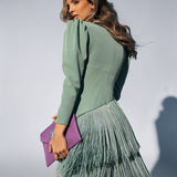 Manon | Robe midi femme à col V avec taille drapée et franges à étages