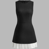 Lunara | Robe midi sans manches à design plissé élégant