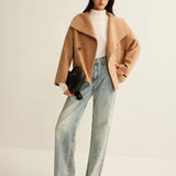 Esmée | Manteau court camel à coupe intemporelle