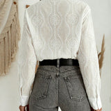 Coralie | Blouse Femme Élégante à Motif Géométrique et Col Boutonné