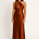 Bérénice | Robe maxi en satin avec fente élégante