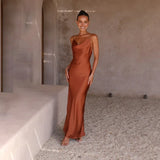 Victoire | Robe Maxi Satinée Élégante à Dos Nu