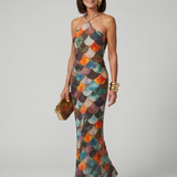 Victoire | Robe maxi vintage à col halter et silhouette ajustée