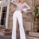 Amicie | Combinaison Pailletée avec Ceinture en Plumes et Manches Longues