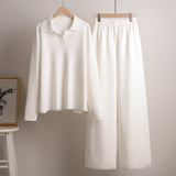 Indy | Ensemble femme avec un pull polo oversize et un pantalon large en couleur sable