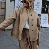 Mireyne | Veste oversize en laine à boutonnière asymétrique et poches spacieuses
