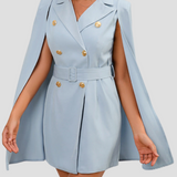 Léonie | Robe blazer avec cape élégante et boutons dorés