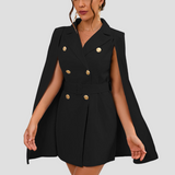 Léonie | Robe blazer avec cape élégante et boutons dorés