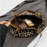 Solène | Grand sac à main en toile léopard avec bandoulière ajustable