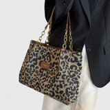 Solène | Grand sac à main en toile léopard avec bandoulière ajustable