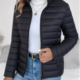 Frieda | Veste matelassée cintrée à col montant