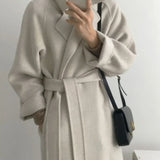 Geneviève | Manteau en laine pour femme avec ceinture à la taille