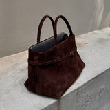Zella | Sac à main pour femmes en daim luxueux