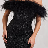 Robe Mini Pailletée Hors-Épaule avec Finition en Plumes