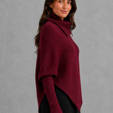 Imogen | Pull Oversized en Tricot à Col Montant et Ourlet Asymétrique