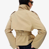 Delphine | Veste courte à double boutonnage et col haut