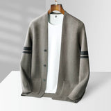 Romain | Cardigan Homme en Maille Mérinos à Boutons