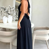 Lavérine | Robe maxi élégante à col halter et fente raffinée