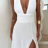 Lavérine | Robe maxi élégante à col halter et fente raffinée