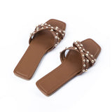 Claire | Sandales tendance avec détails en clous