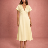 Margaux | Robe Midi Satinée à Col V Élégant