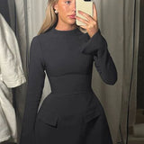 Robe Mini en Coton Sans Dos Nymera – Robe Élégante pour les Fêtes d'Automne/Hiver