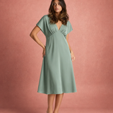 Margaux | Robe Midi Satinée à Col V Élégant