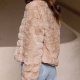 Chloé | Veste courte en fausse fourrure pour femme à col ouvert