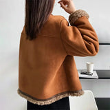 Juliette | Veste femme en suédine à boutons, style chic et décontracté